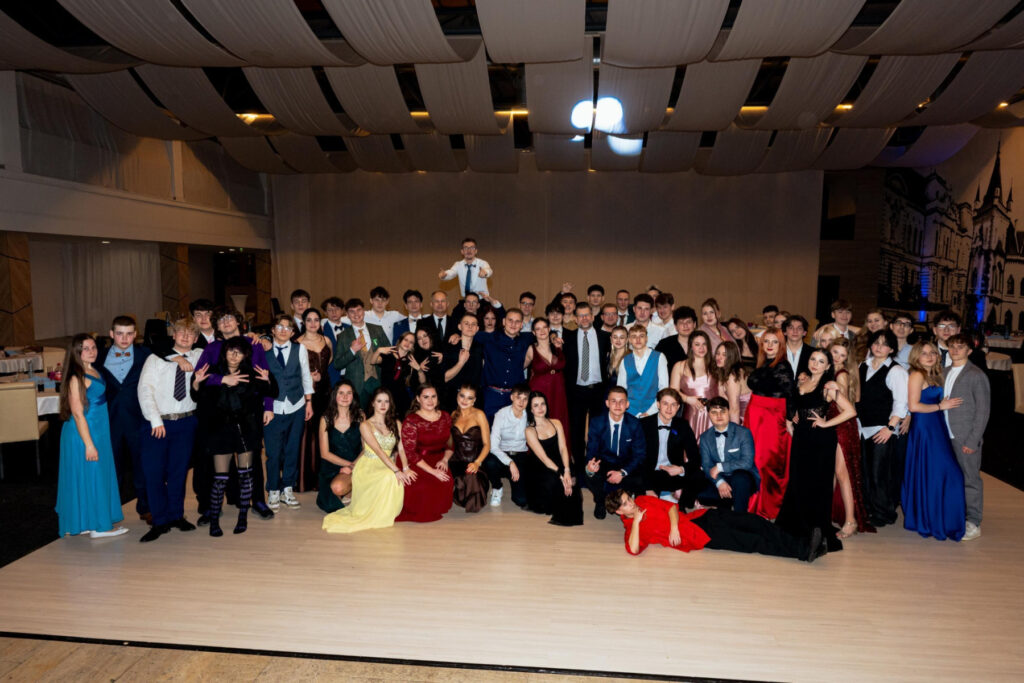 2026-02-12_Prvy_Dopravacky_ples-4